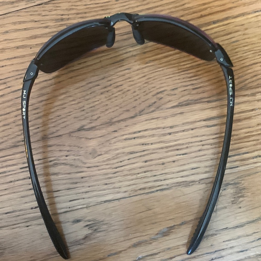Sun glasses
